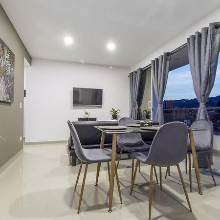 Amplio Apartamento En Calasanz - Estadio Medellín Zewnętrze zdjęcie