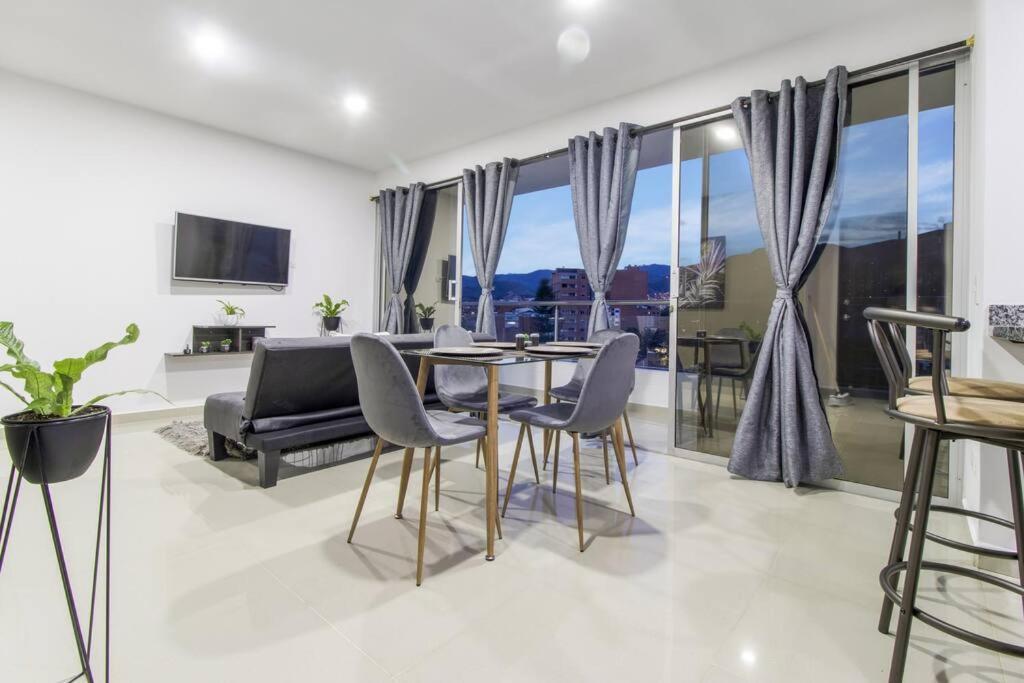 Amplio Apartamento En Calasanz - Estadio Medellín Zewnętrze zdjęcie