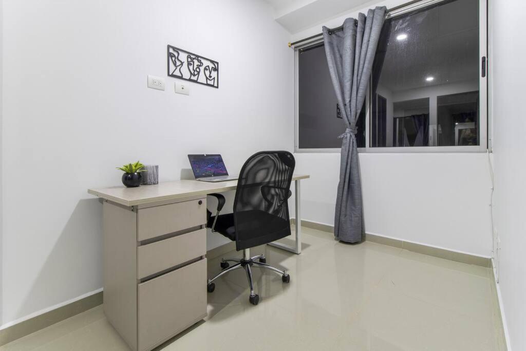 Amplio Apartamento En Calasanz - Estadio Medellín Zewnętrze zdjęcie