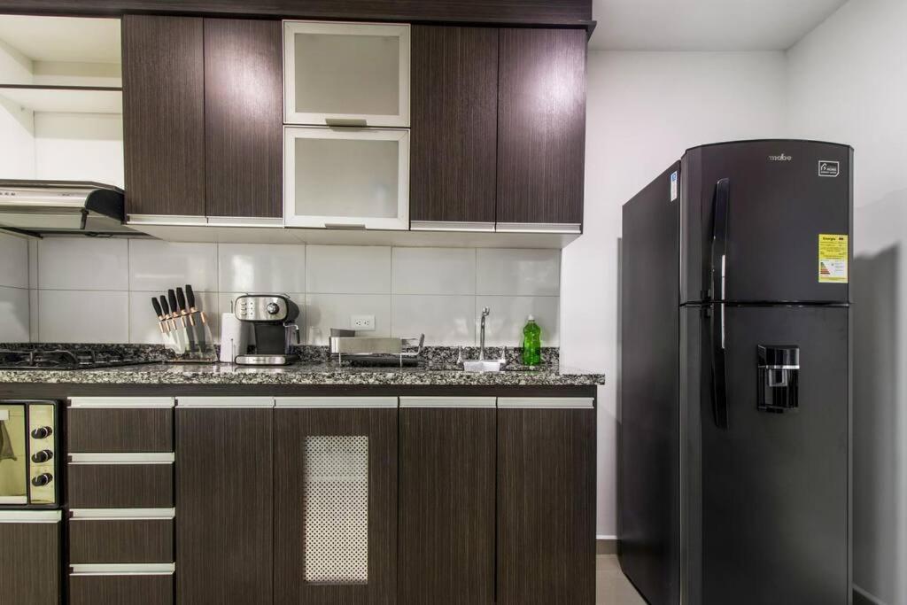 Amplio Apartamento En Calasanz - Estadio Medellín Zewnętrze zdjęcie